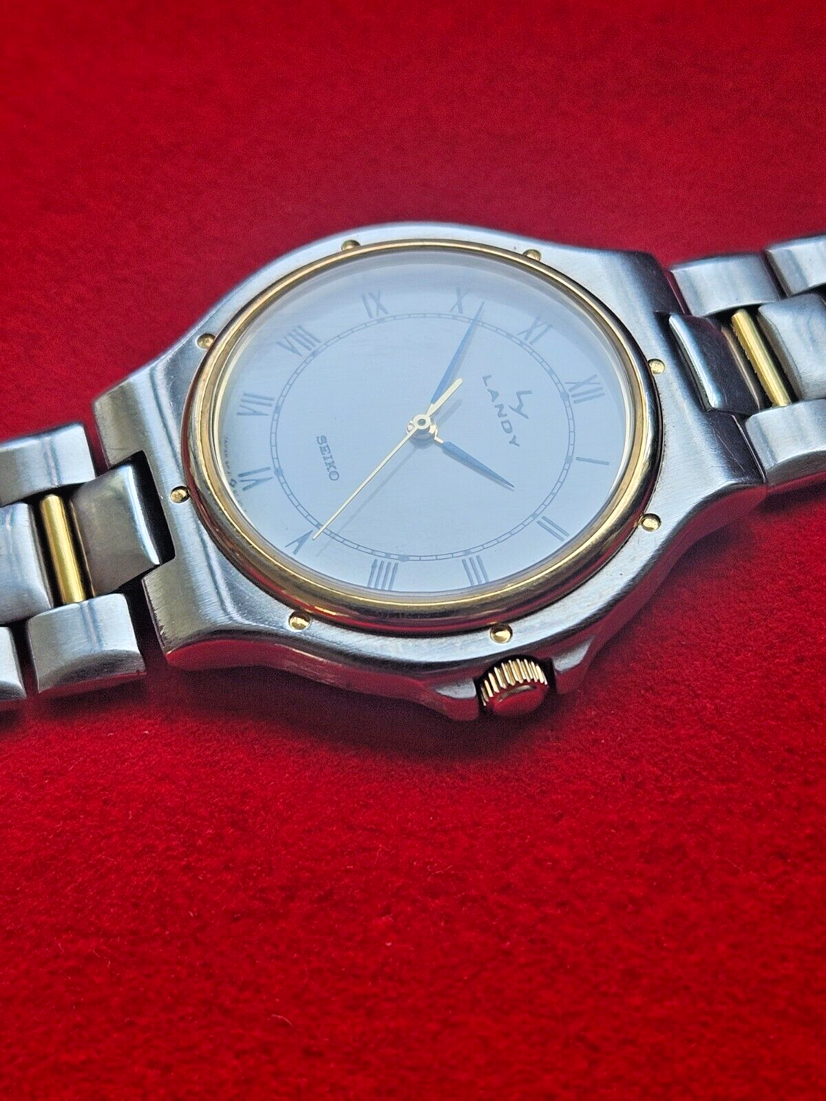 Vintage Seiko Landy Gold and Silver Mens Watch - 5P61-6B00 - Fully Working - Jake's Curated Vintage
