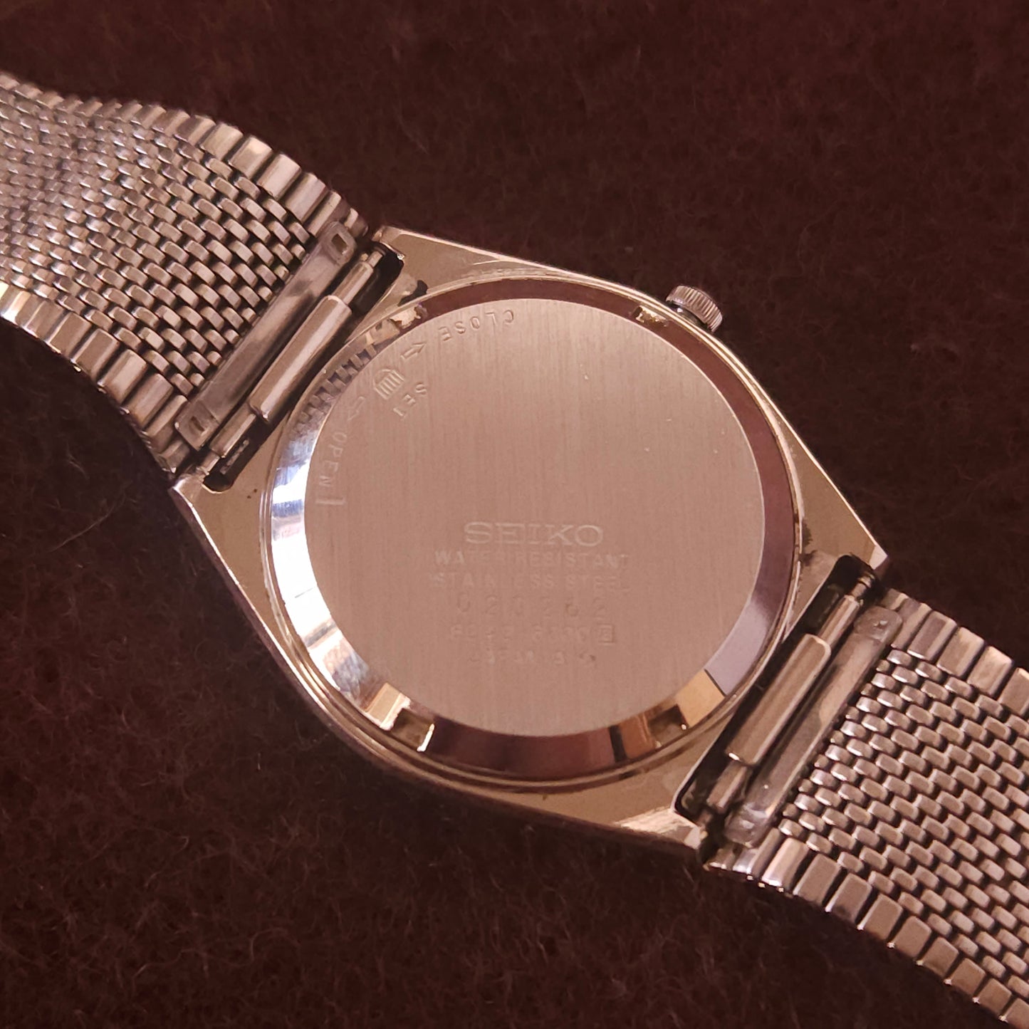 Vintage Seiko Lord Quartz Roman Numerals Mens Watch - 8242-6000 - Made 1980 - Jake's Curated Vintage