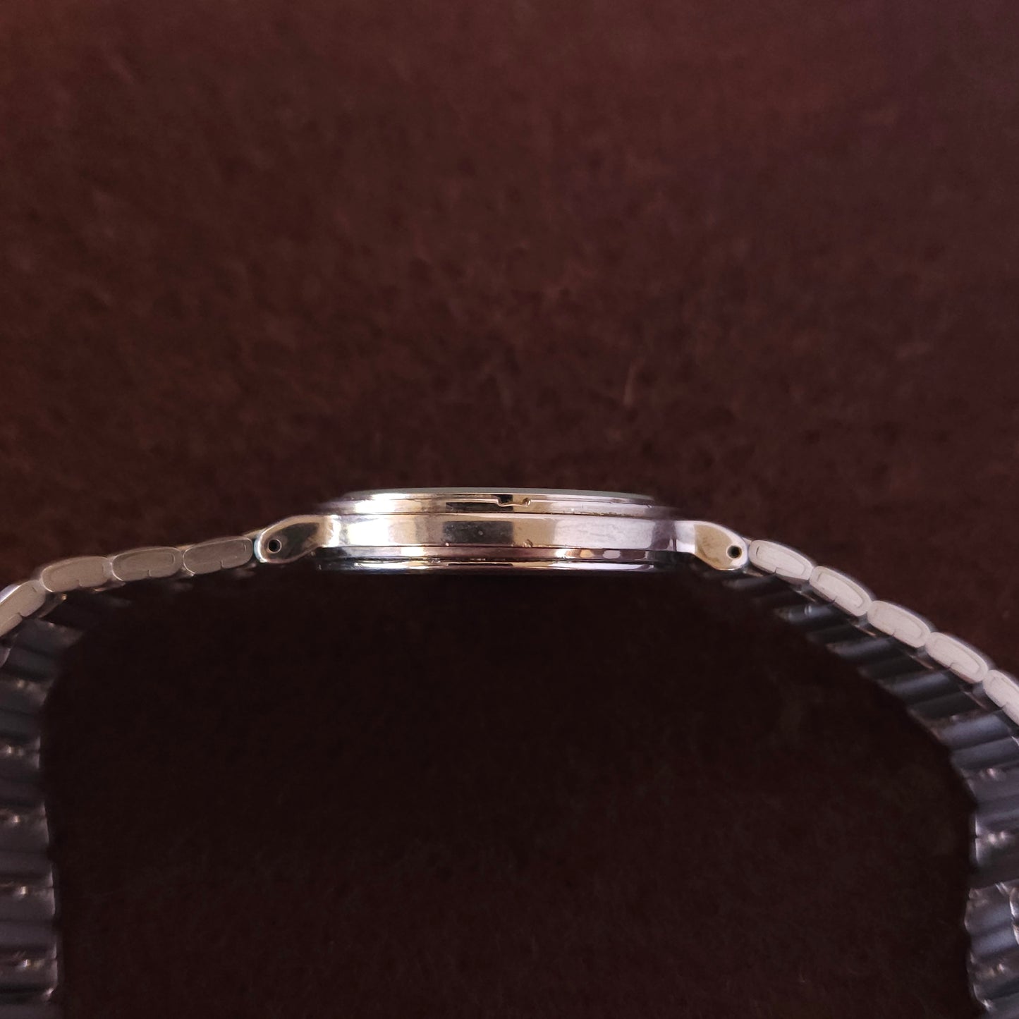 Neo-Vintage Seiko JDM Session Mens Watch - V801-111A - Made 1990 - Jake's Curated Vintage