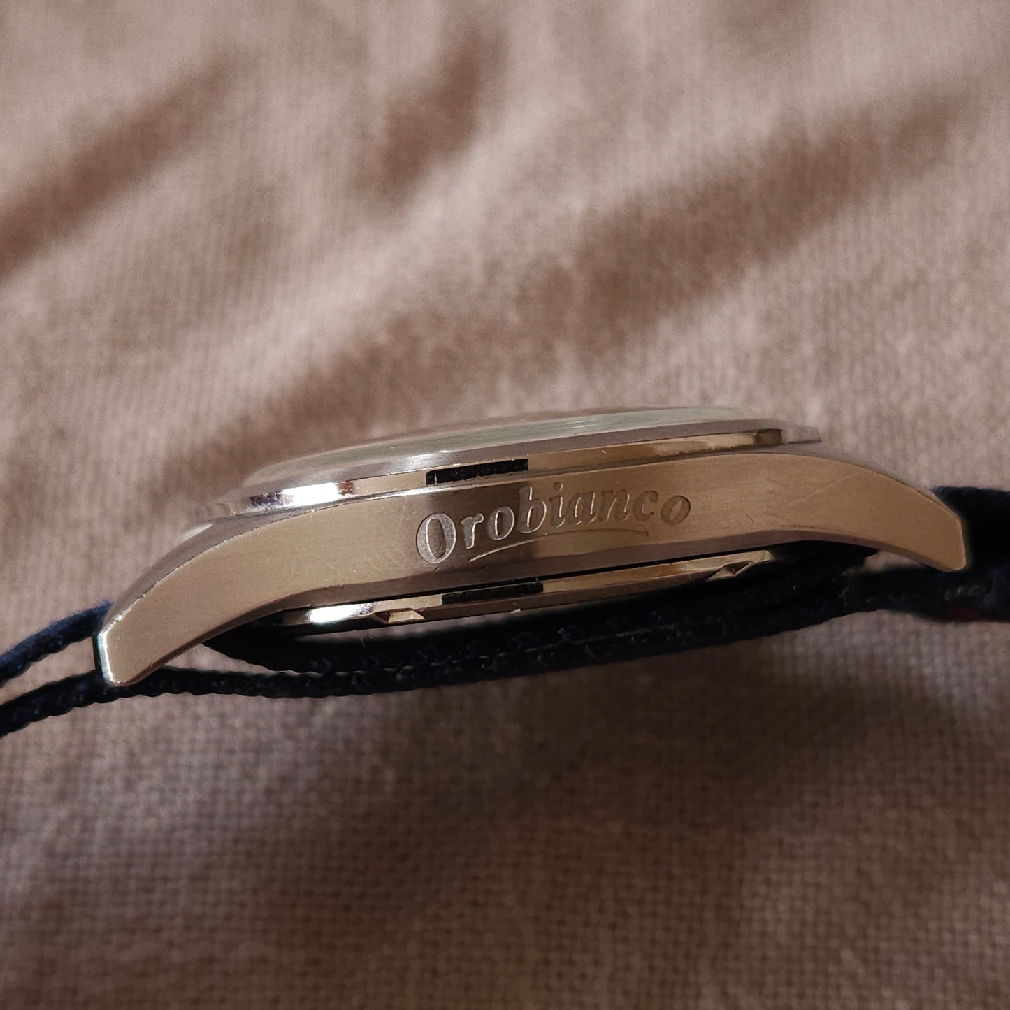 Neo-Vintage Orobianco Field Watch - Sunburst Silver Dial - Onion Crown - 1996