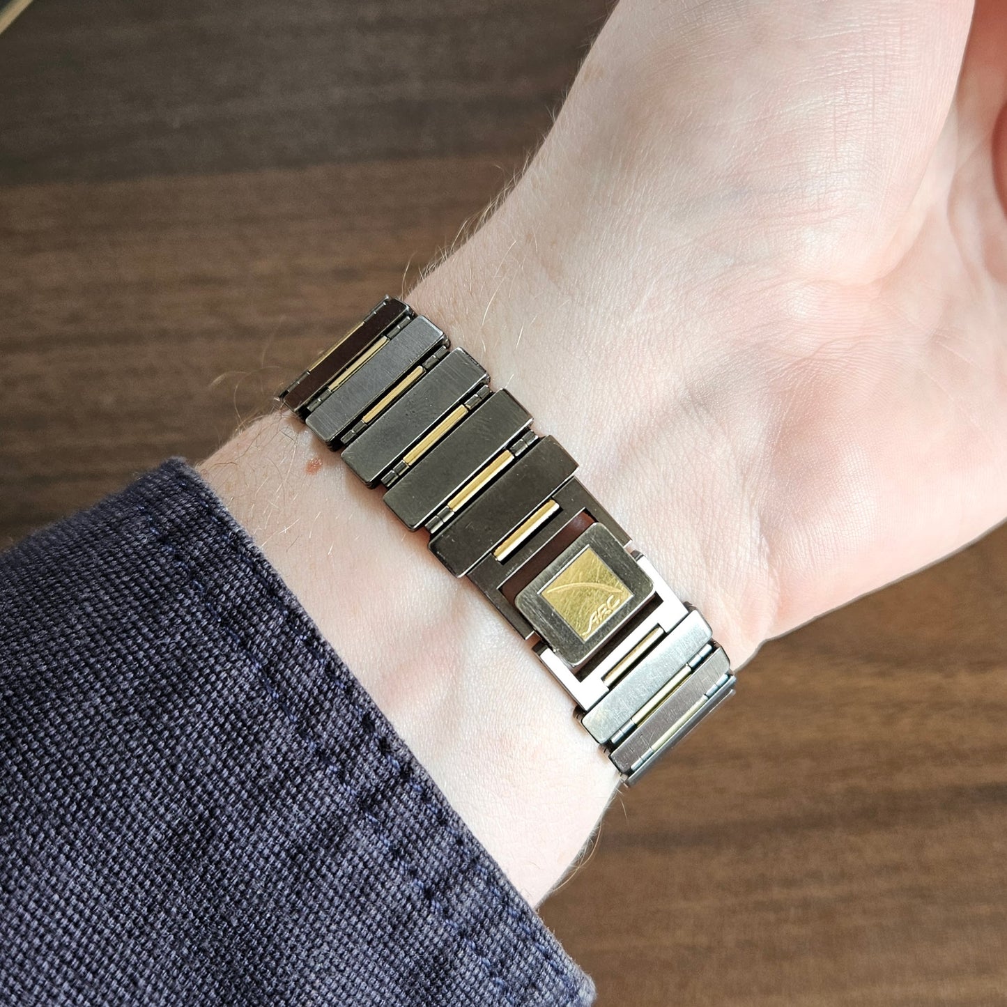 Vintage Seiko ARC Ultra-Slim Tank Mens Watch - 7321-5850 - 1985