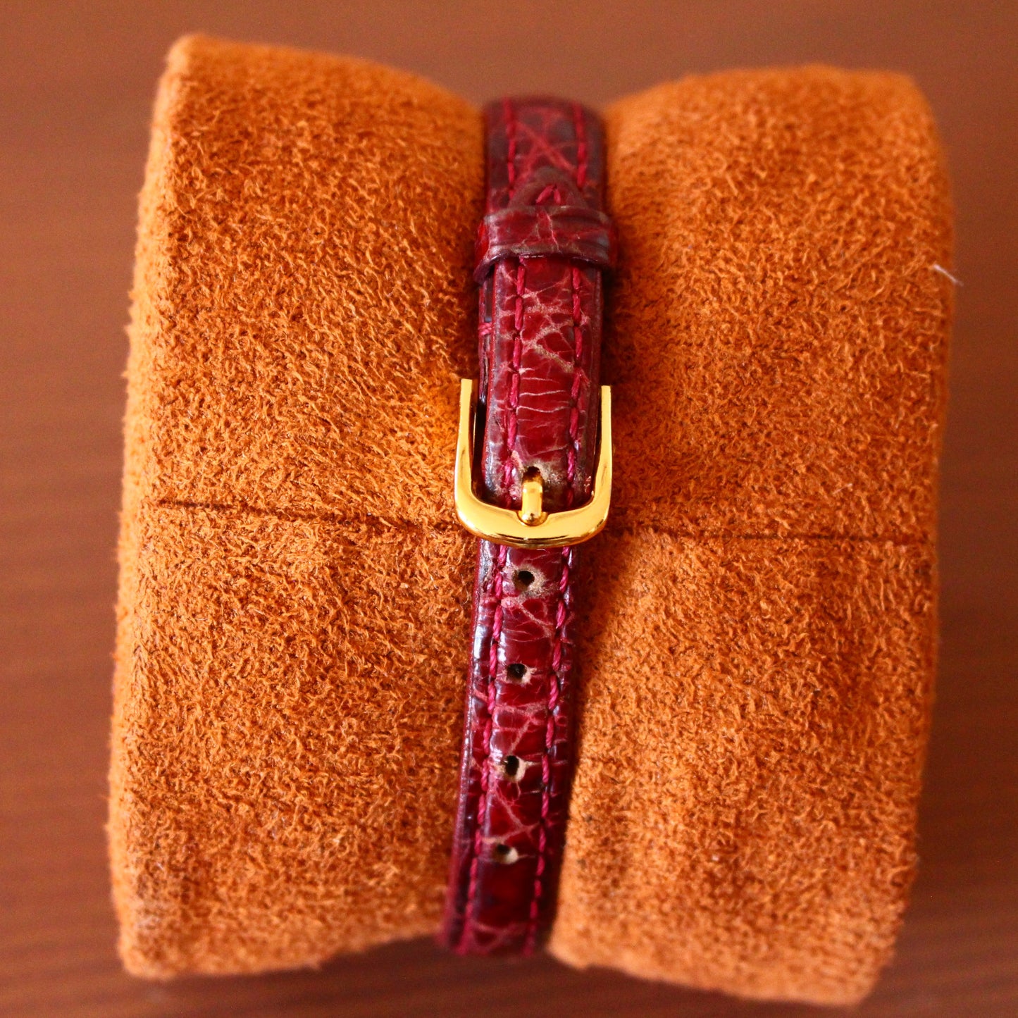 Vintage Fendi Art Deco Ladies Womens Watch - Swiss - Textured White Dial - 1990s