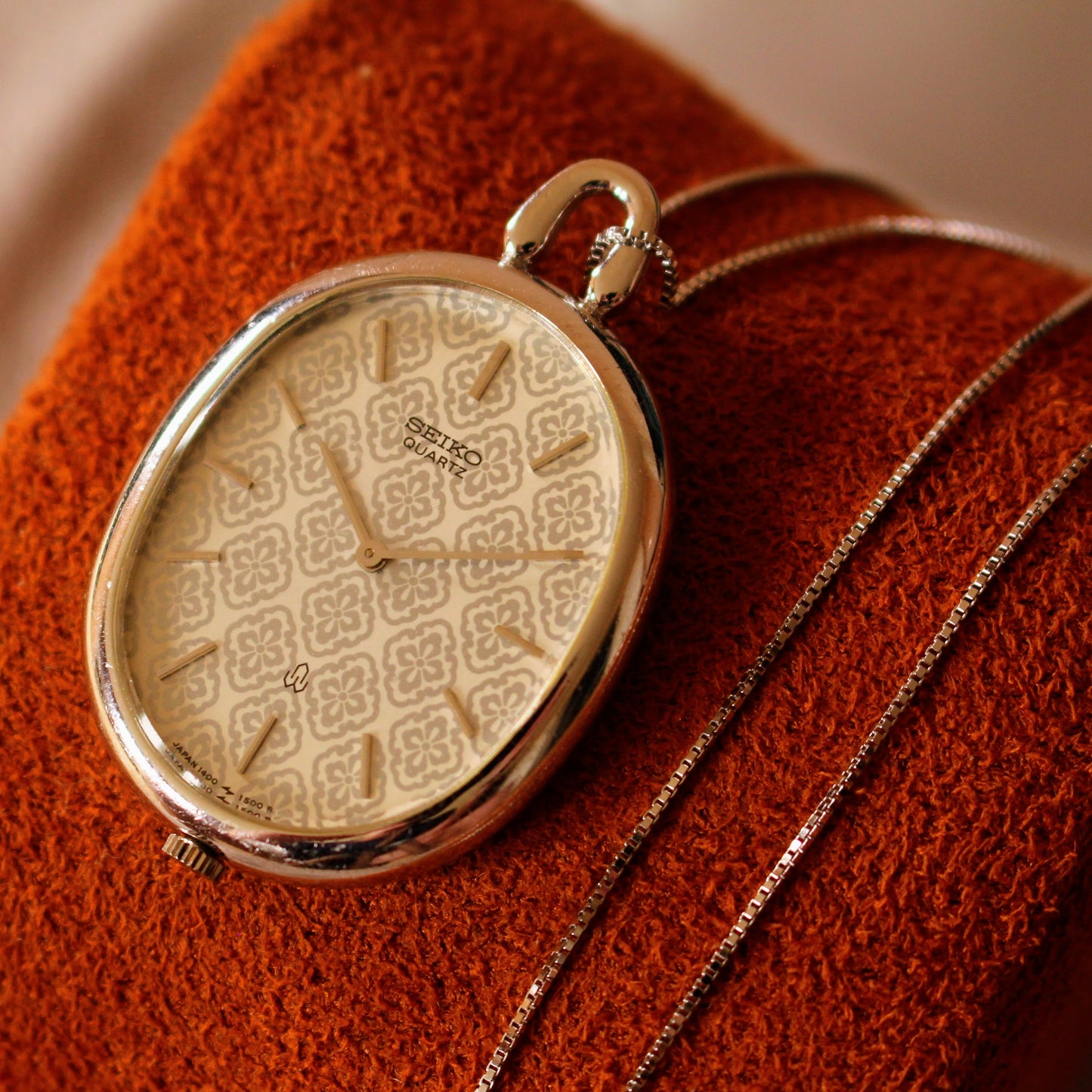 Vintage Seiko Silver Clover Patterned Watch Necklace - Fully Working! - 1979