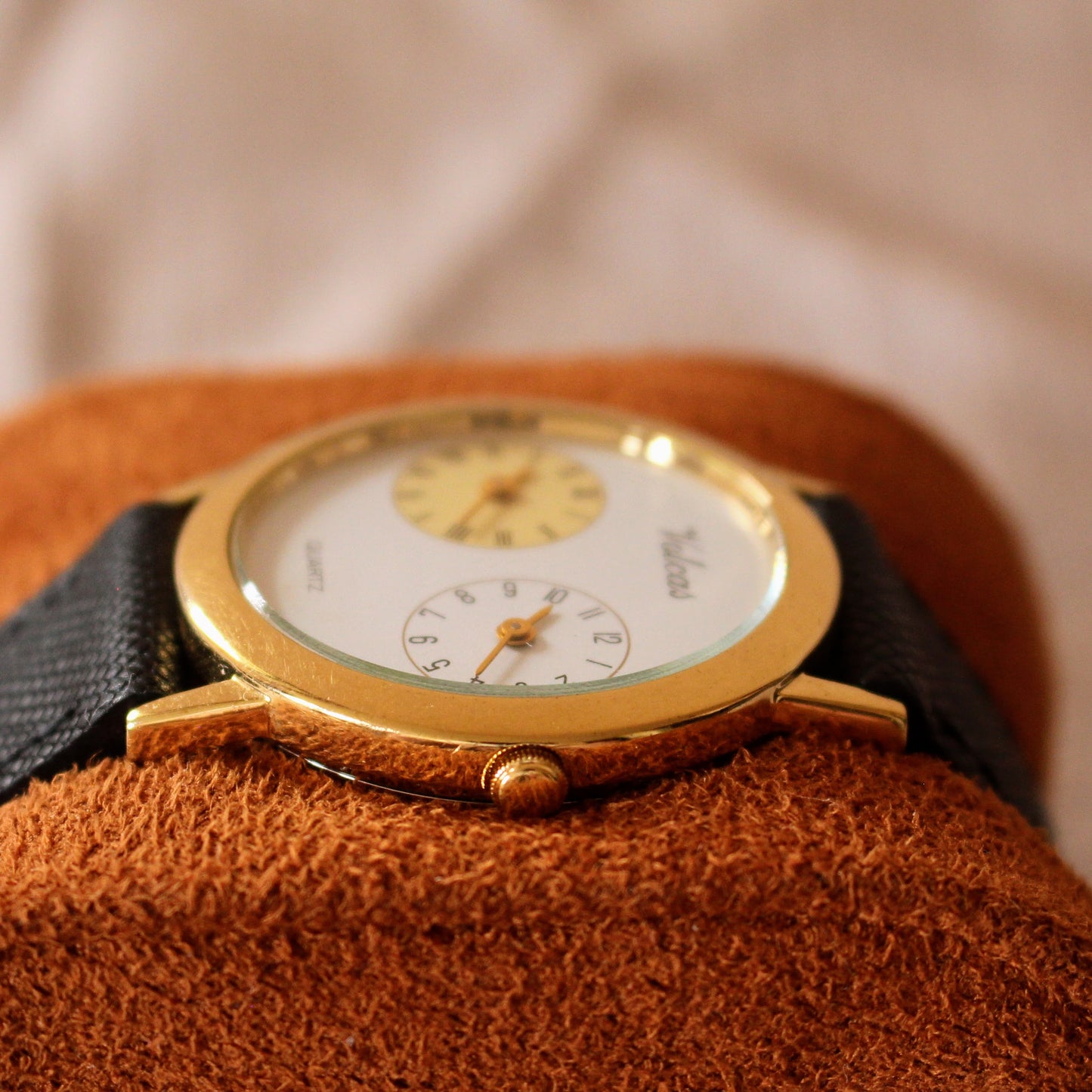 Vintage Volcas Dual Time Quartz Watch 80s Two Clocks Gold Tone Great Cond