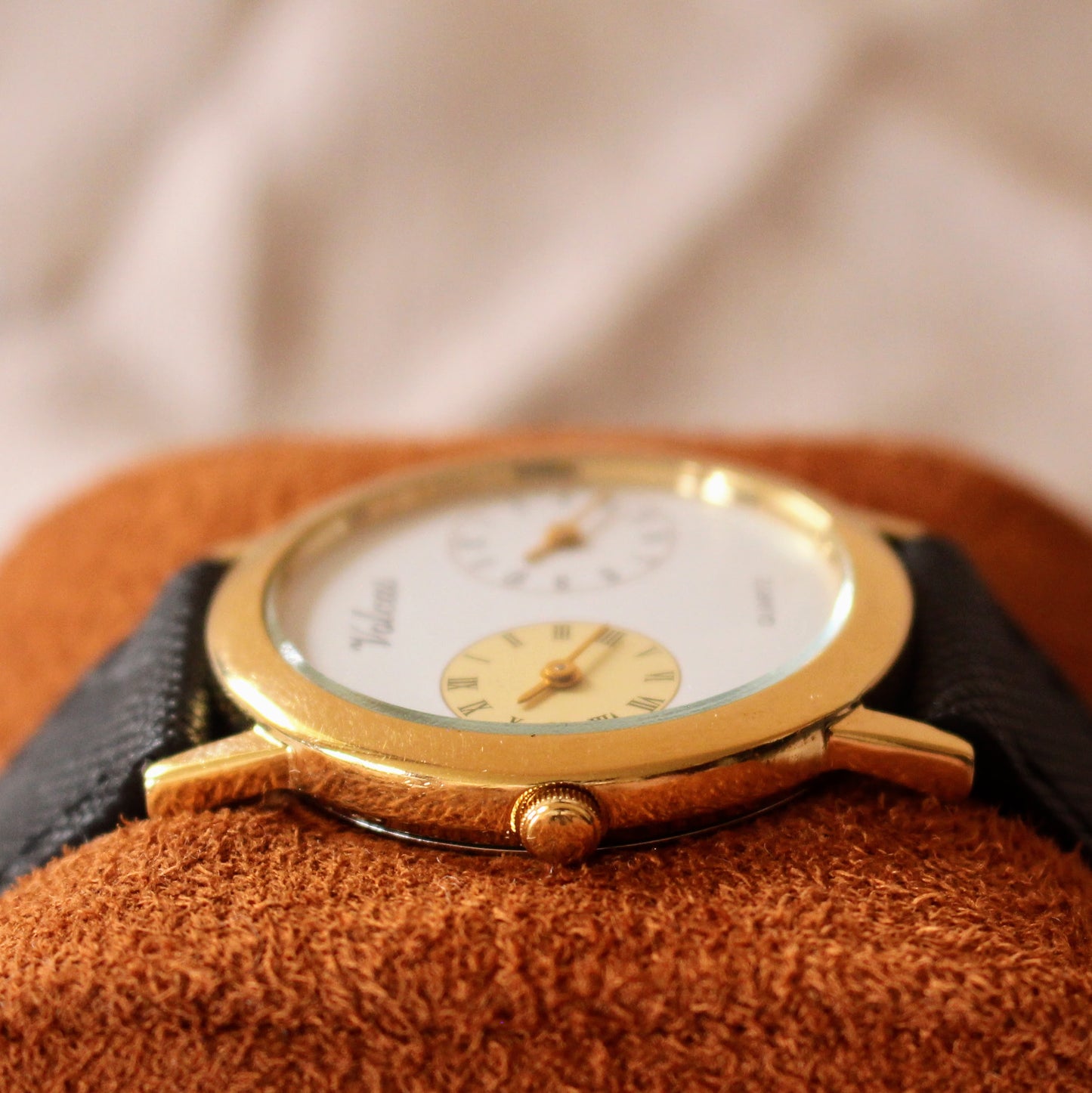 Vintage Volcas Dual Time Quartz Watch 80s Two Clocks Gold Tone Great Cond