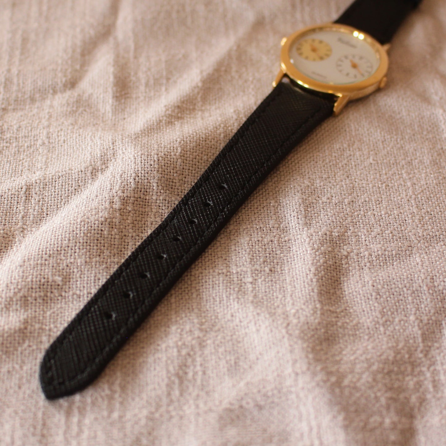 Vintage Volcas Dual Time Quartz Watch 80s Two Clocks Gold Tone Great Cond