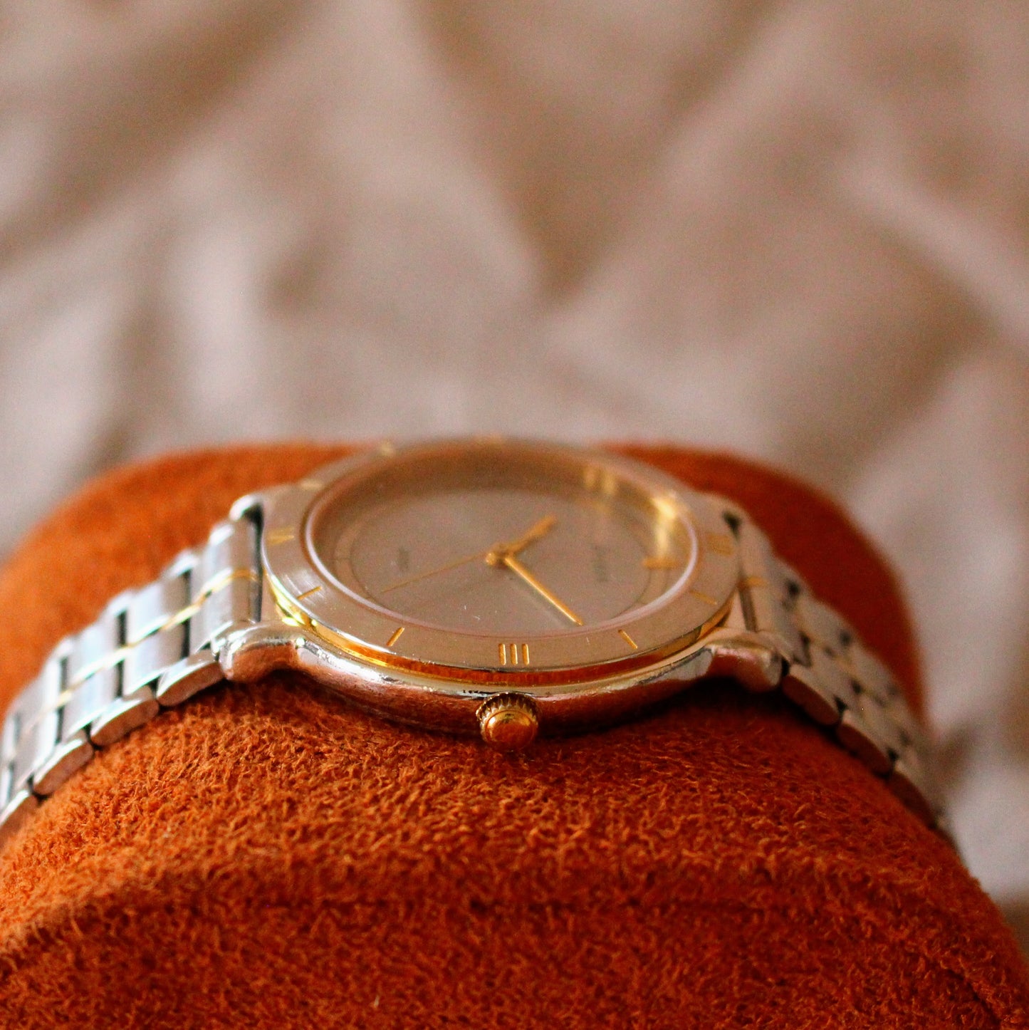 Seiko Avenue Watch 2000 Two Tone Silver Sunburst Dial Quartz Great Cond