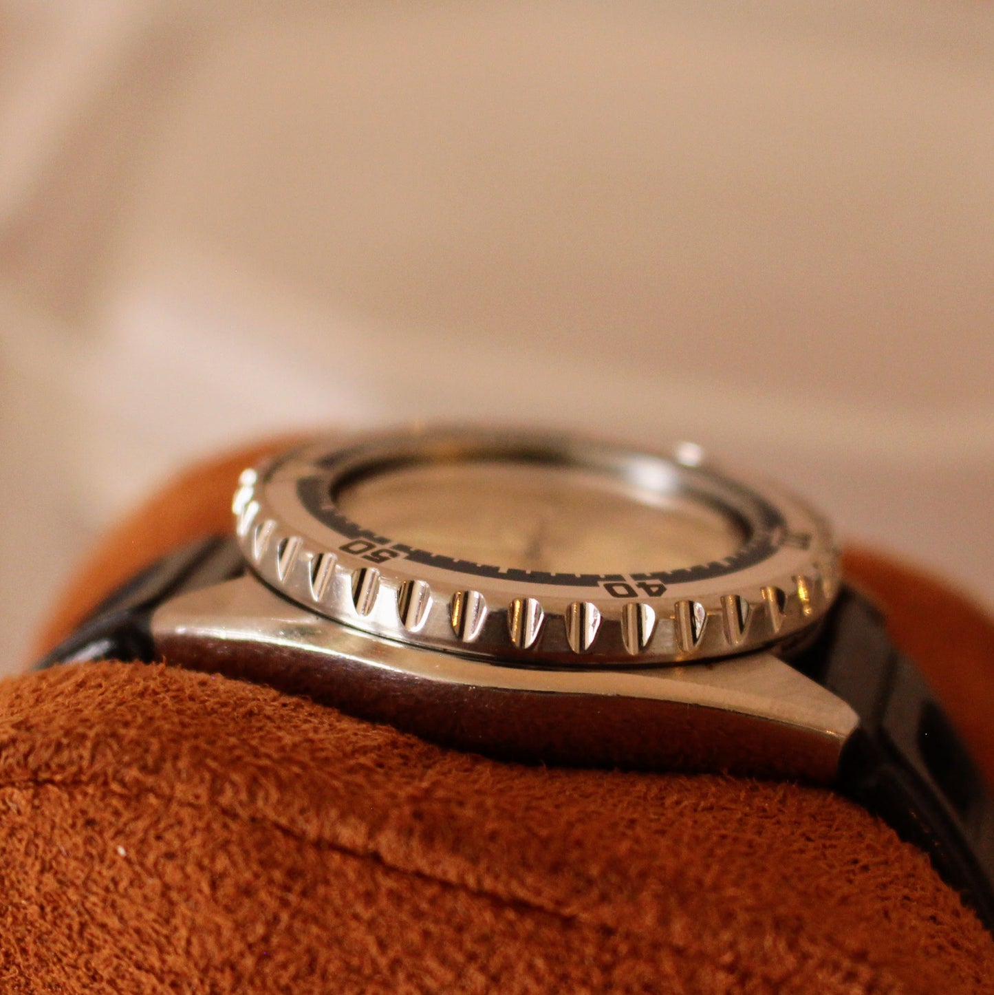 Vintage Seiko Womens Diver Dive Watch Quartz Silver and Blue - 1983 - 2625-0170