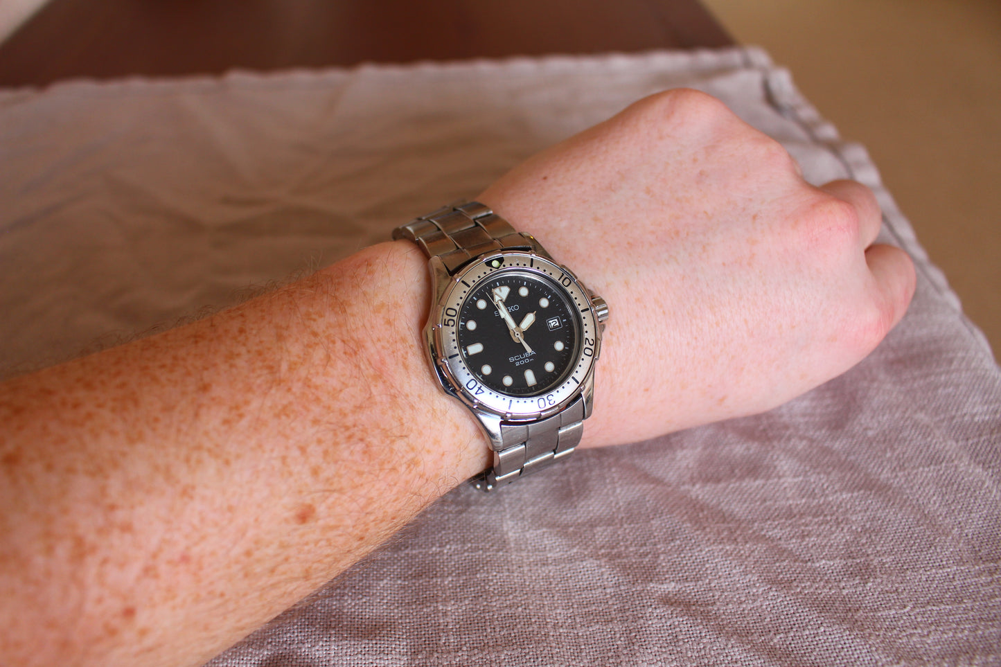 Neo-Vintage Seiko Scuba 200m Dive Watch Black Dial - 2001 - 7N35-6000