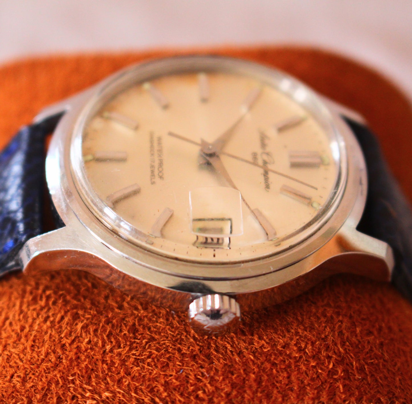 Vintage Seiko Champion 860 Manual Wind Watch Sunburst Dial - 1968 - 7622-8010