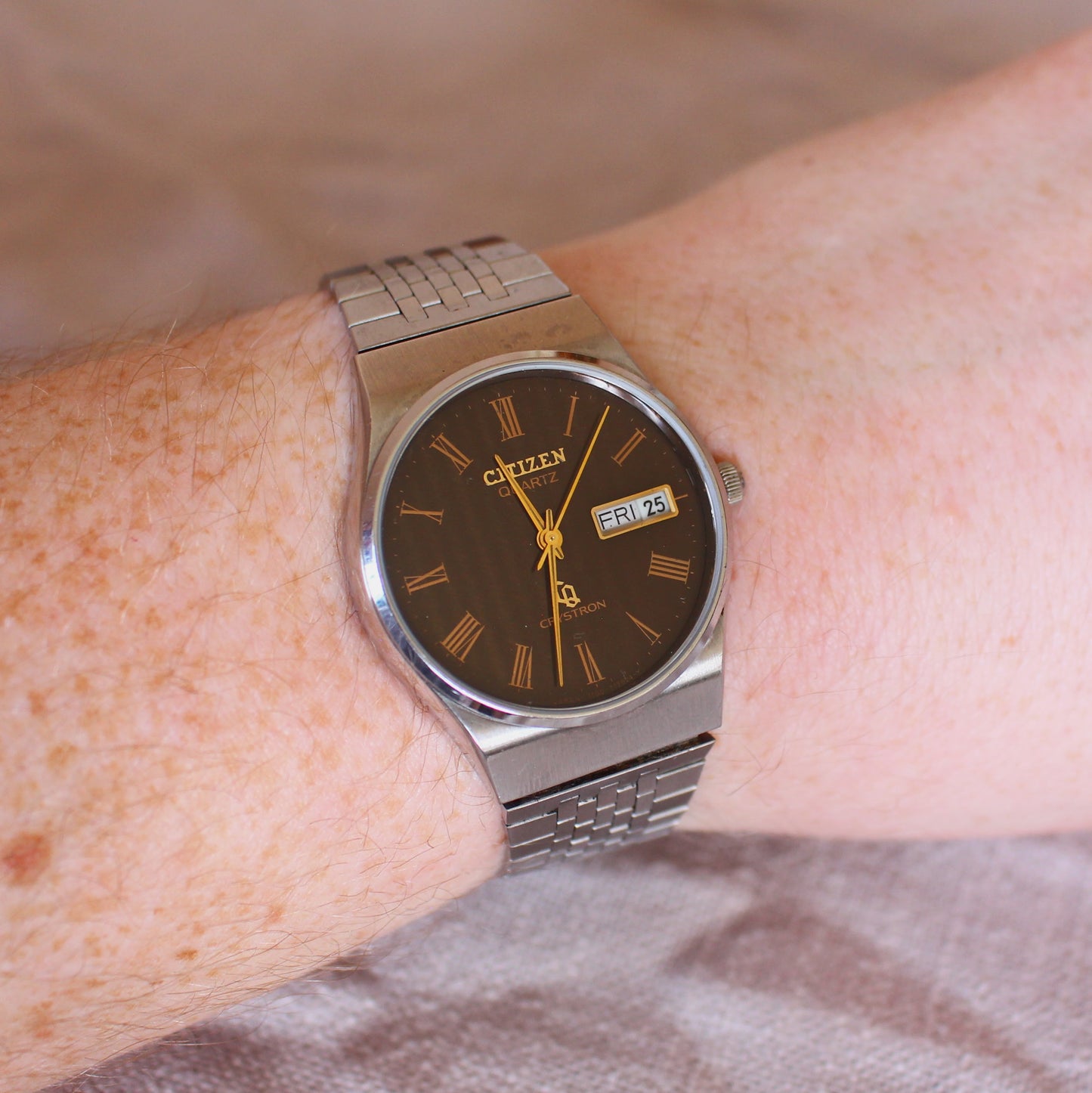 Vintage Citizen Crystron Quartz Brown Roman Dial Striped Dial - 1979 - 4-730909