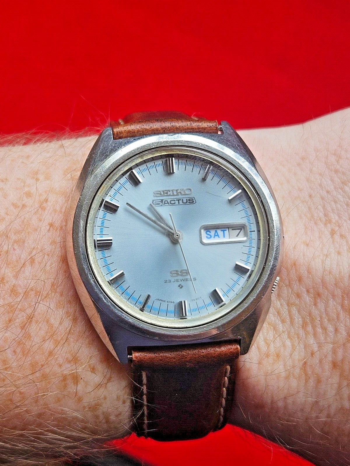 Vintage Seiko 5 Actus Automatic Light Blue Dial Mens Watch "Kanji"- 6106-7520 - Jake's Curated Vintage 