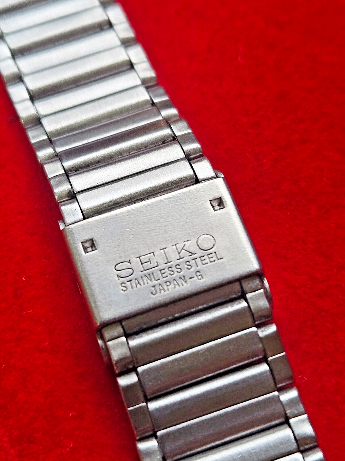 Neo-Vintage Seiko Spirit Gold and Silver Mens Watch - 7N01-6A70 - Jake's Curated Vintage 