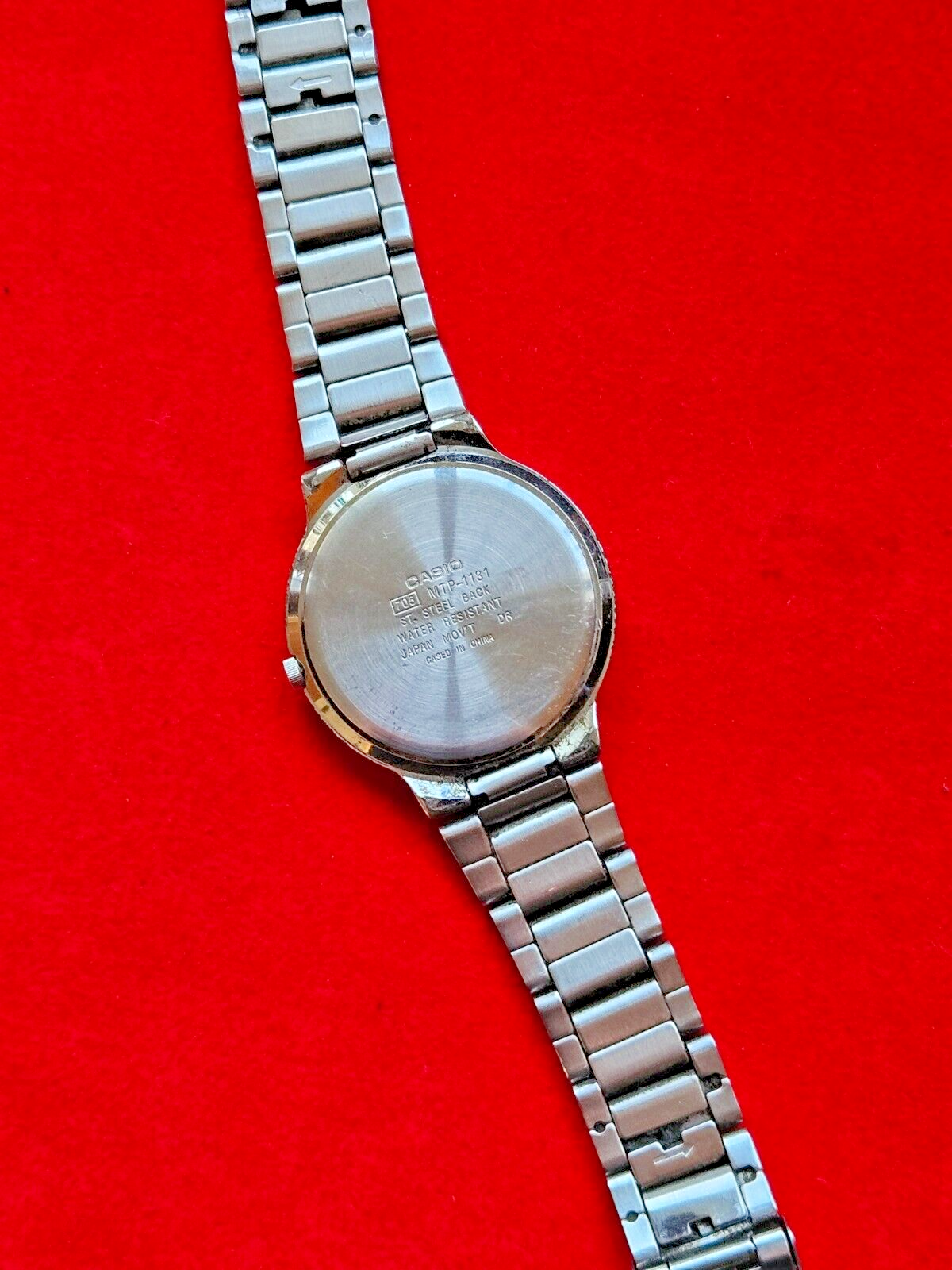 Vintage Casio Watch Silver Case - MTP-1131 - Fully Working - Jake's Curated Vintage 