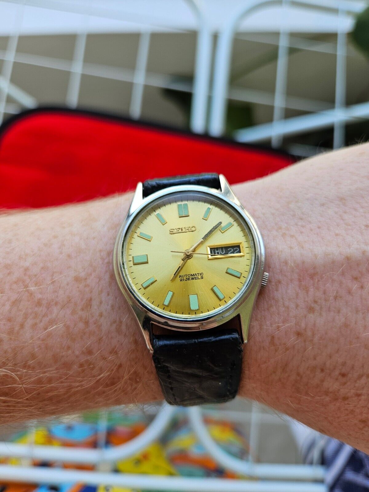 Vintage Seiko Wrist Watch Men's Automatic 21 Jewels Gold Dial - Ref. 7009-3101 - Jake's Curated Vintage 