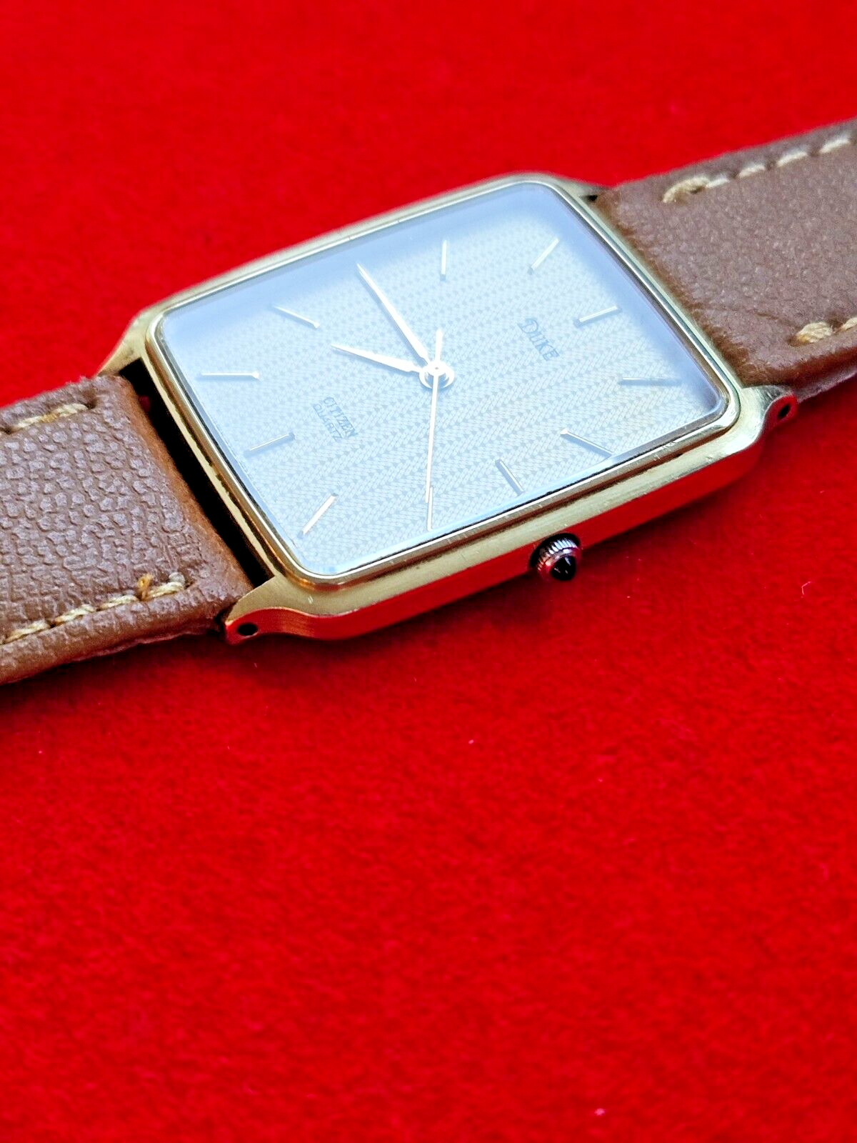 Vintage Citizen Duke Gold and Vertical Stripped Dial Dress Watch - Fully Working - Jake's Curated Vintage 