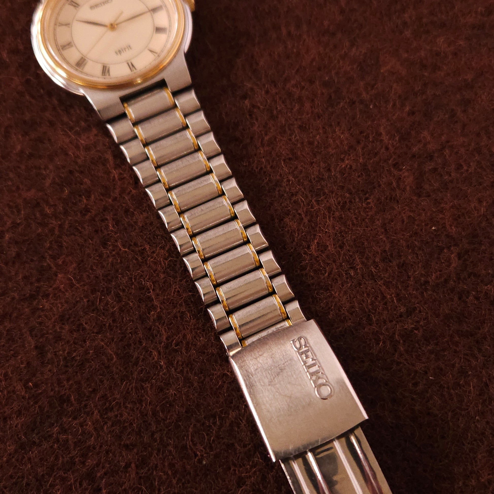 Vintage Seiko Roman Numeral White Dial Mens Watch - 5P31-6A50 - Made 1988 - Jake's Curated Vintage 