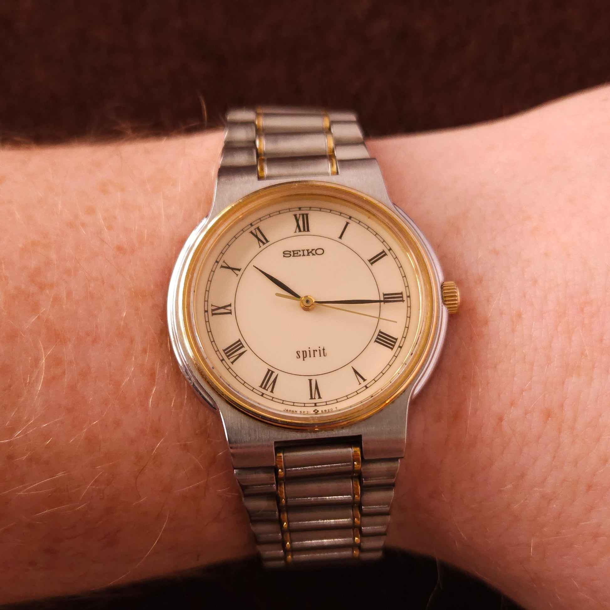 Vintage Seiko Roman Numeral White Dial Mens Watch - 5P31-6A50 - Made 1988 - Jake's Curated Vintage 