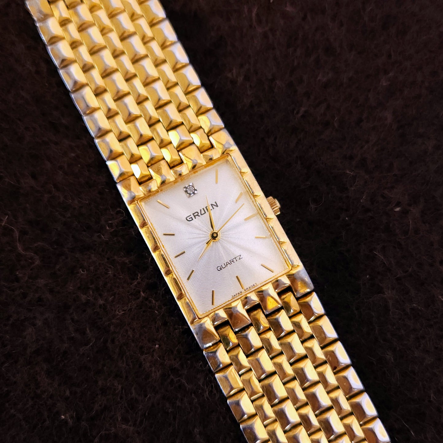 Vintage Gruen Swiss Gold Patterned Dial Ladies Dress Watch - Jake's Curated Vintage 