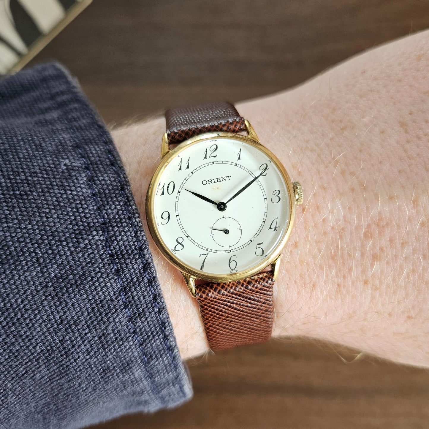 Vintage Orient Manual Wind Mens Dress Watch Leather Band - c.1970