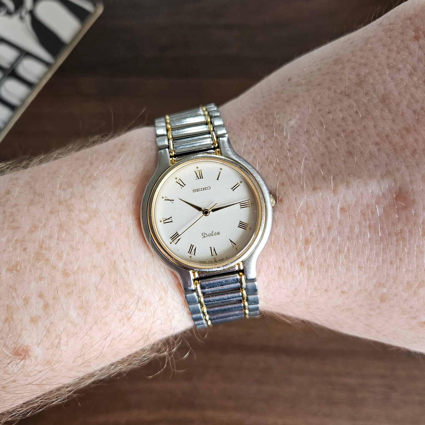 Vintage Seiko Dolce Roman Dial White Face Mens Dress Watch - 7741-6050 - 1990
