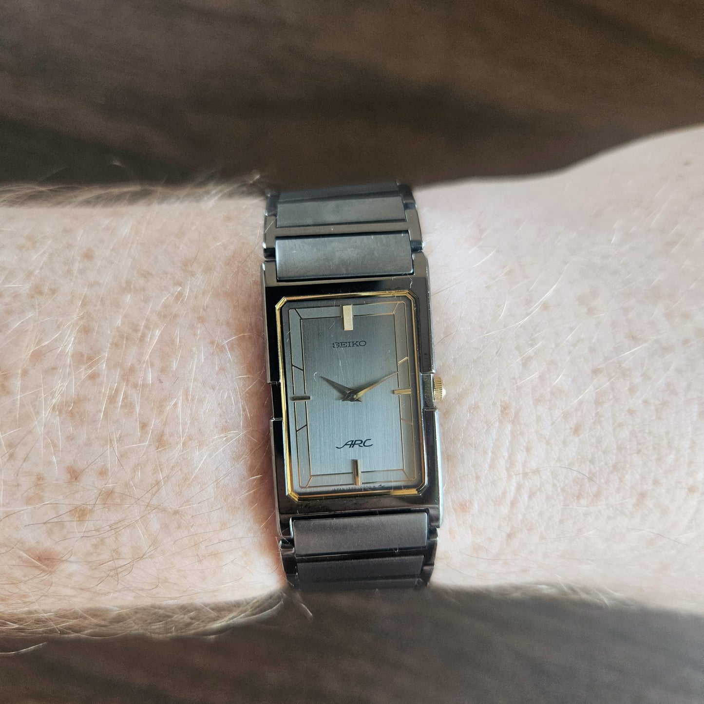 Vintage Seiko ARC Tank Dress Watch Brushed Grey Dial - 1220-5230 - 1985