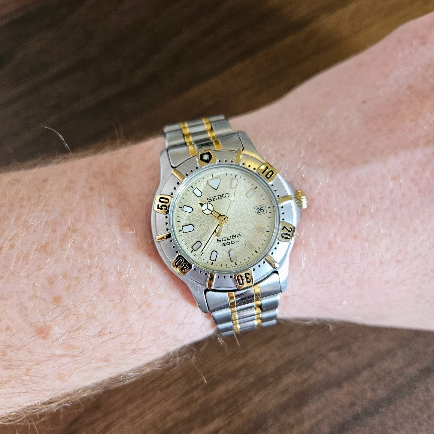 Seiko Scuba 200m Two-Tone Diver Watch Textured Dial - 7N35-6010 - 2003