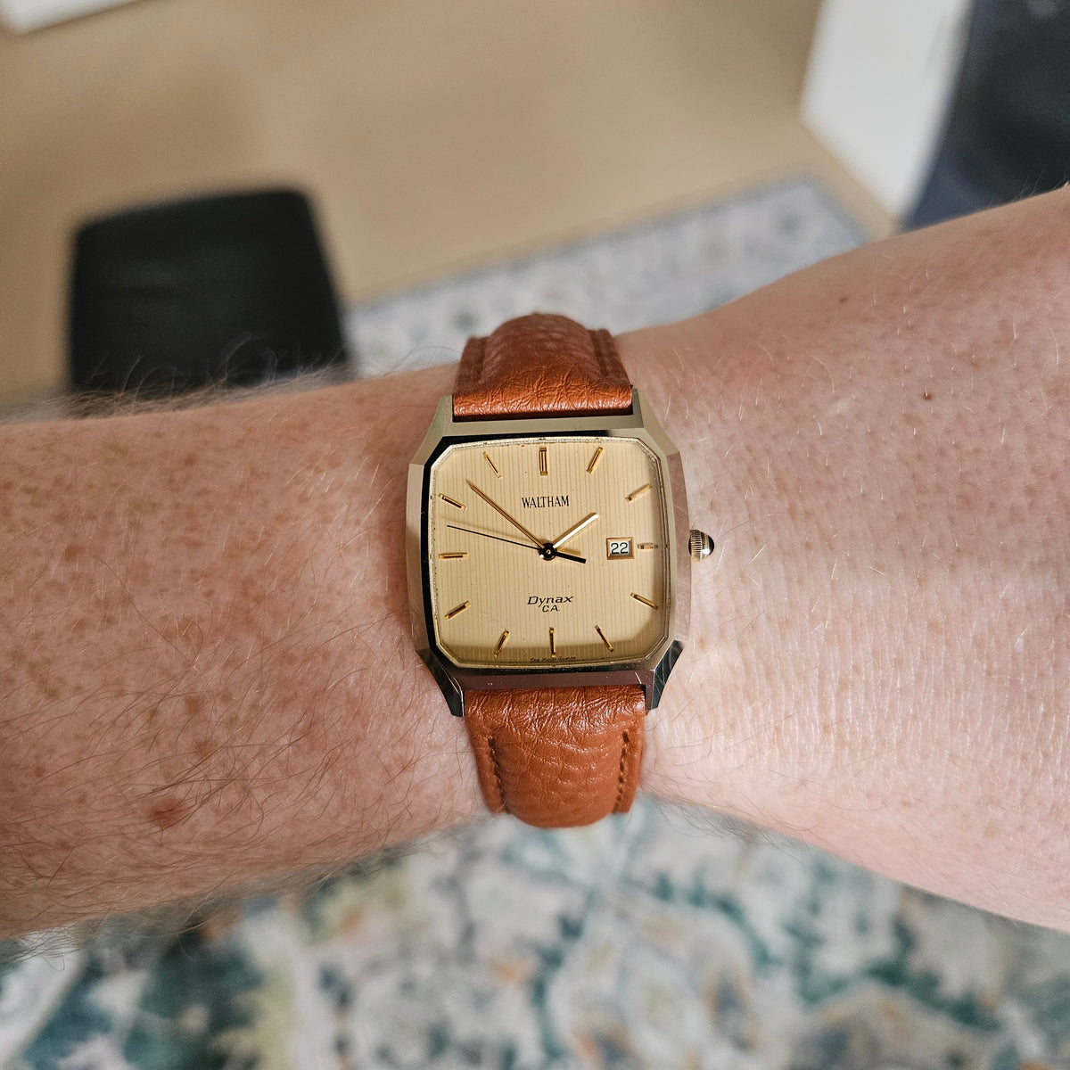 Vintage Waltham Dynax C.A. Swiss Quartz Mens Tank Watch - 1978