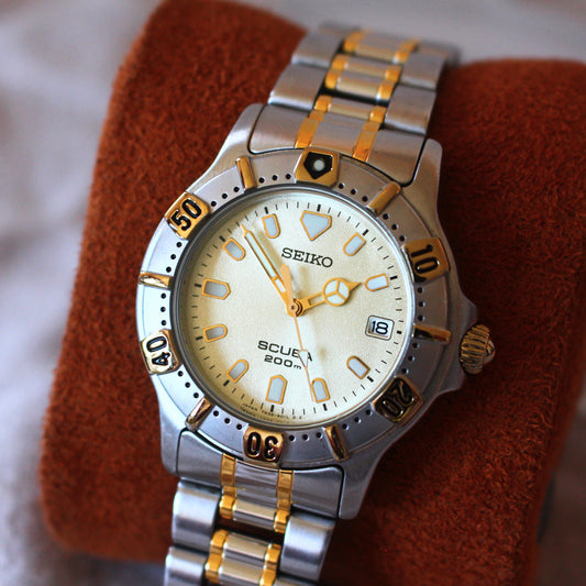 Seiko Scuba 200m Two-Tone Diver Watch Textured Dial - 7N35-6010 - 2003