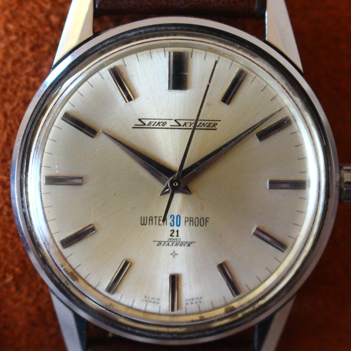 Vintage Seiko Skyliner 21J Silver Sunburst Mechanical Watch - 14092 - 1960s