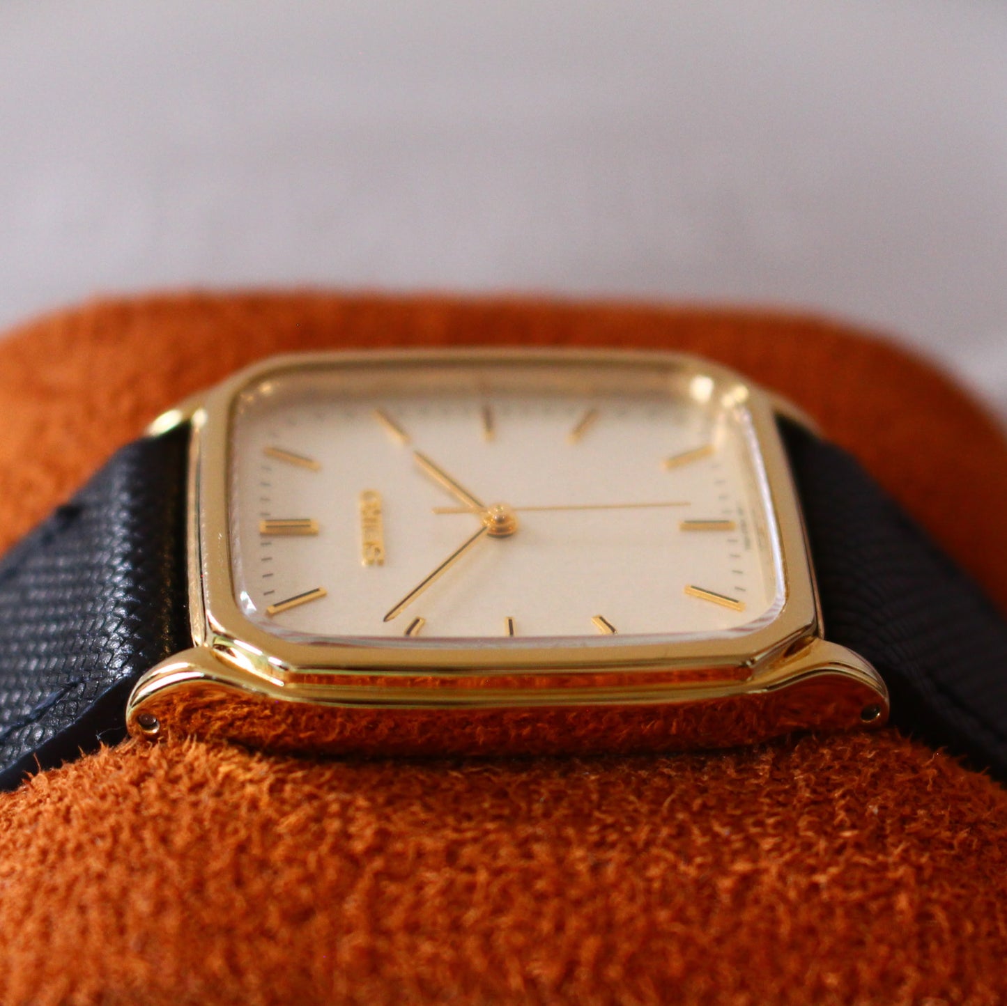 Neo-Vintage JDM Seiko Gold Tank Rectangular Dress Watch - 7N01-0FA0 - 2006
