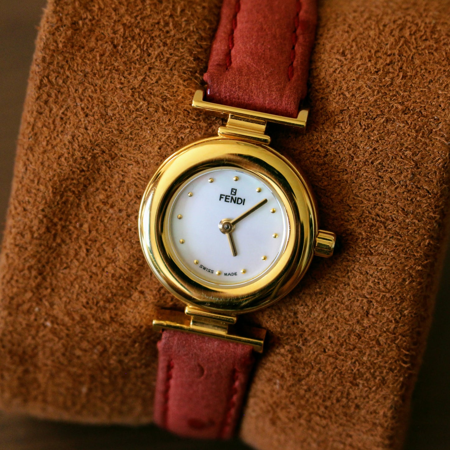 Vintage Fendi Mother of Pearl Ladies Womens Watch - In Box! - Swiss - 1990s