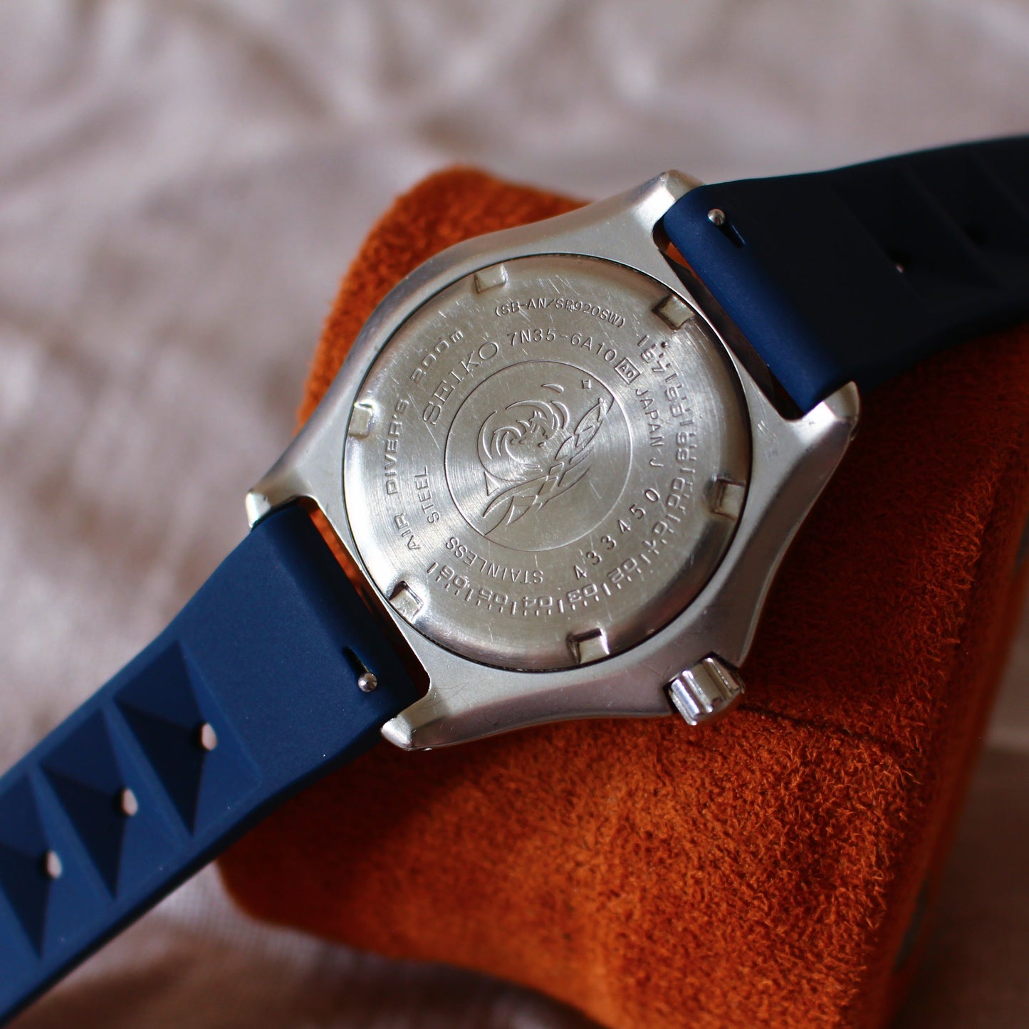 Seiko Scuba Diver 'Mini Megalodon' Purple Dial Mens Watch - 7N35-6A10 - 2004