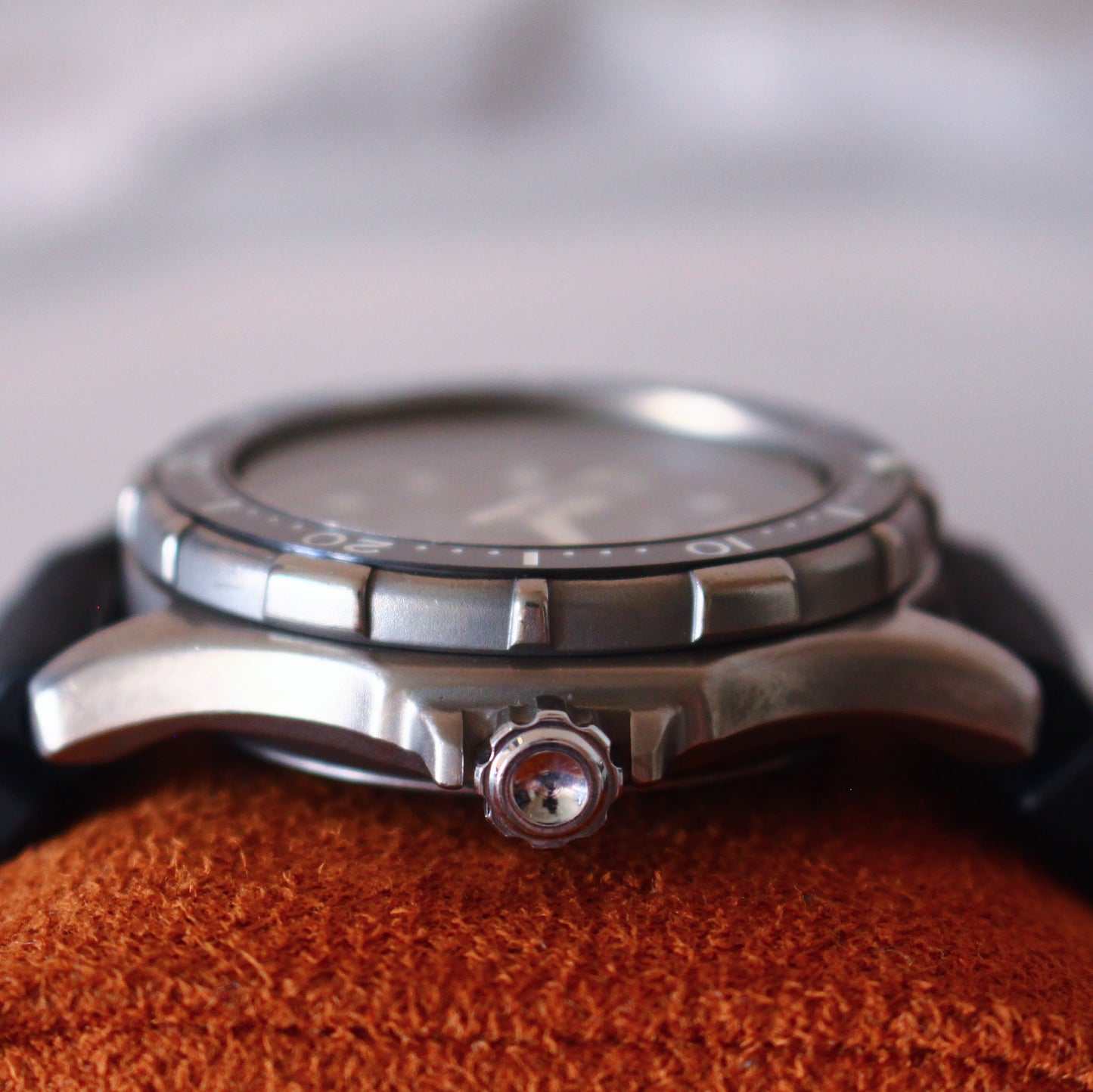 Seiko Scuba Diver Titanium Black Dial Mens Watch - 7N35-6110 - 2004