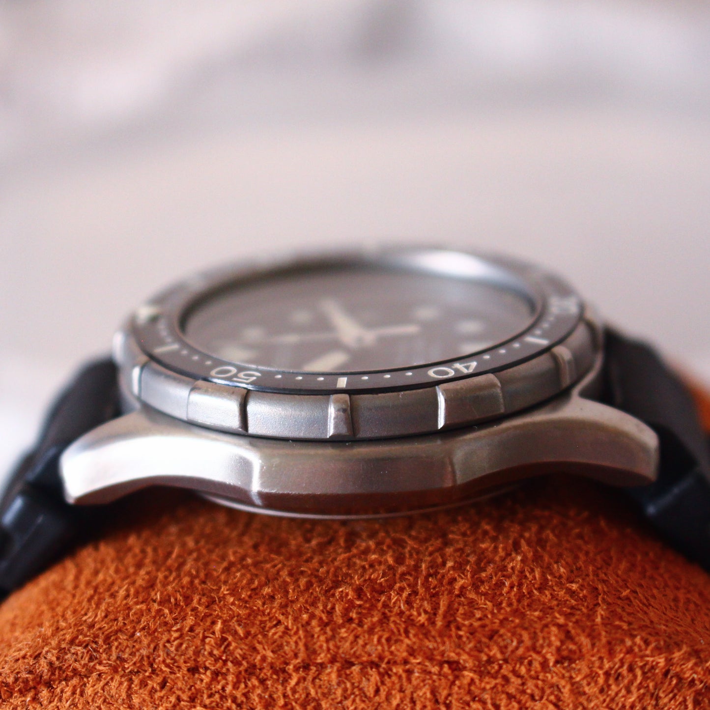 Seiko Scuba Diver Titanium Black Dial Mens Watch - 7N35-6110 - 2004