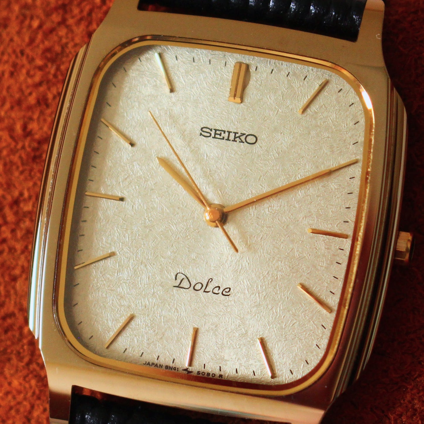 Vintage Seiko Dolce Tungsten Dress Watch Feathered Dial - 8N41-5070 - 1983