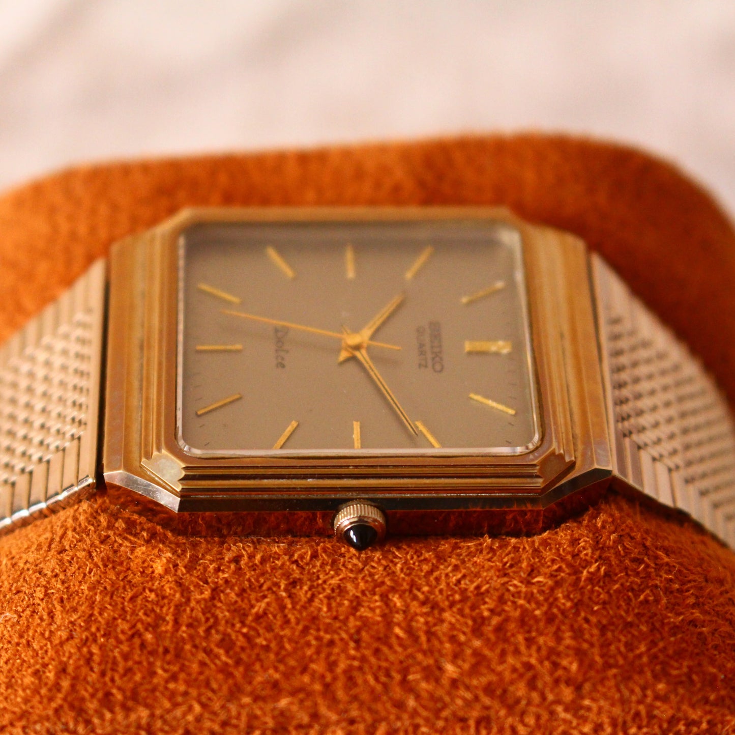 Vintage Seiko Dolce Gold Square Dress Watch – 5931-5490 – 1982