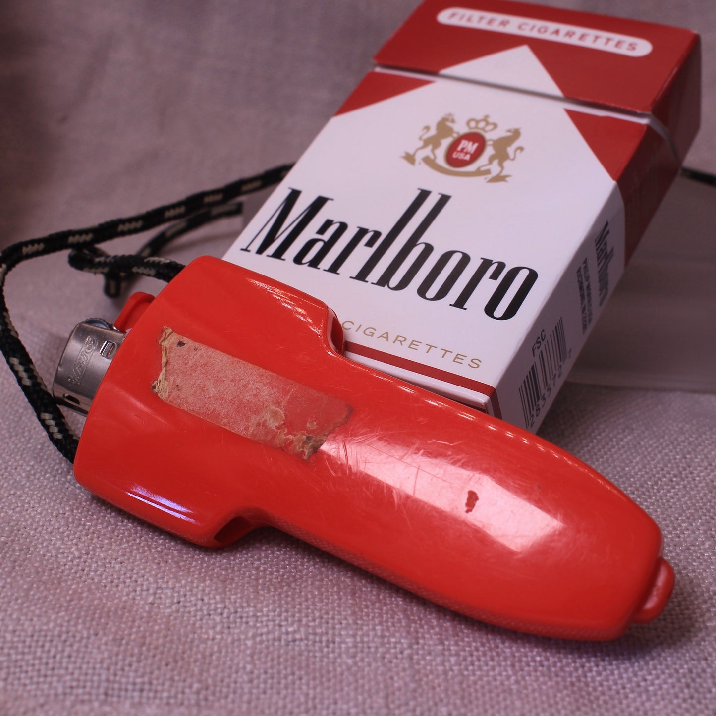 Vintage Marlboro F1 Bic Lighter Case – Red Lanyard Promo