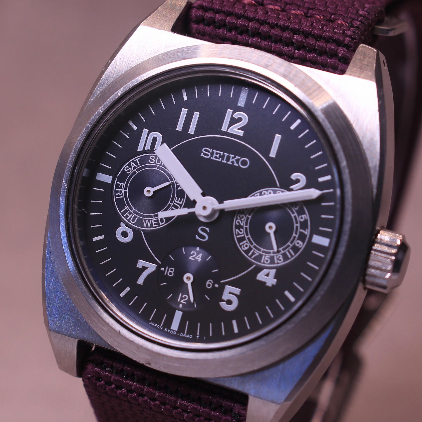 Vintage 90s Seiko SUS JDM Field Watch Blue Dial Day-Date - 1995 - 5Y89-0A50