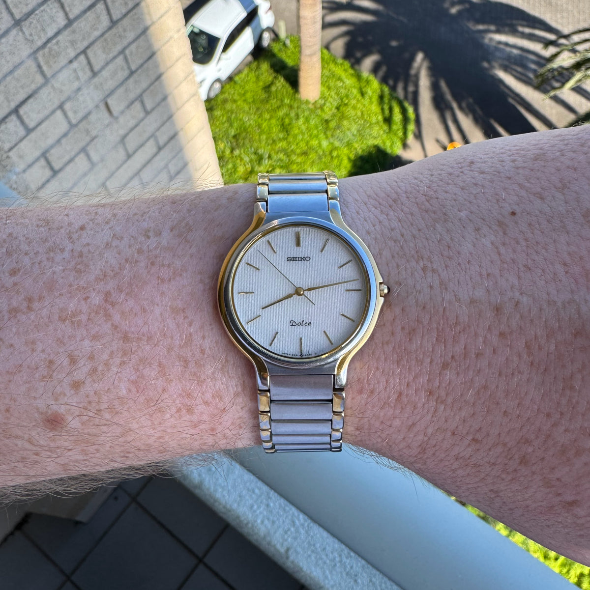 Seiko Dolce slim two-tone dress watch 5E31-6A30, view 6