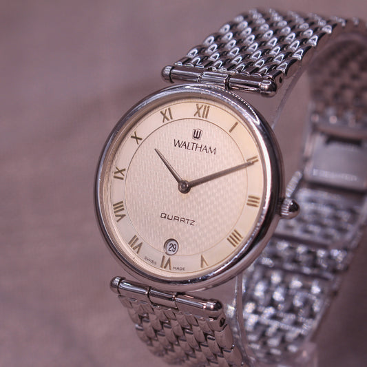 Vintage Waltham Swiss Made Mens Watch - Original Band - Textured Dial - 160.107