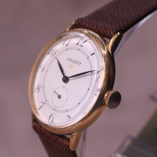Vintage Orient Manual Wind Mens Dress Watch Leather Band - c.1970