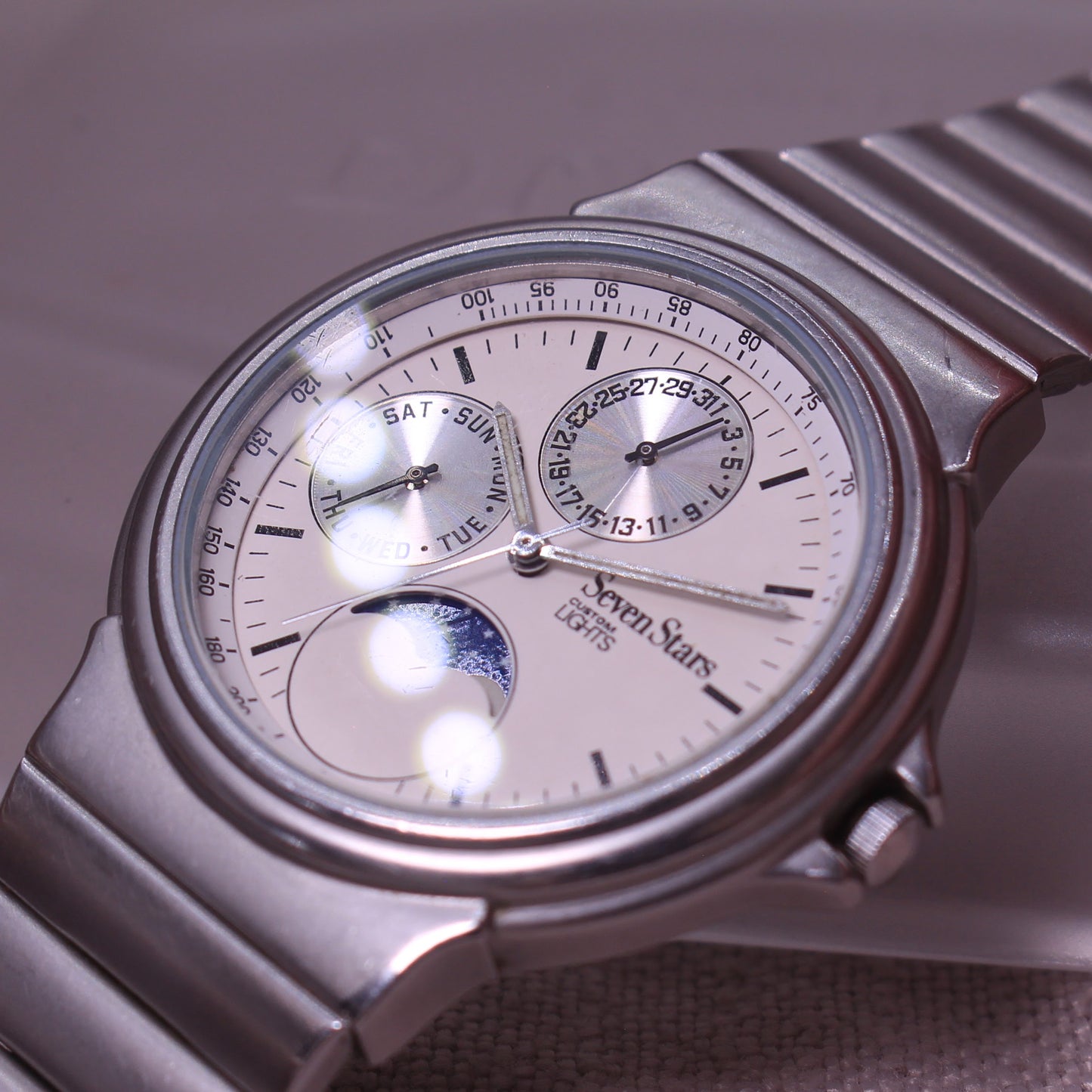 Seven Stars Custom Lights Moonphase Mens Calendar Watch - 1990s