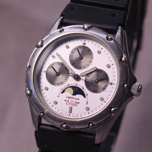 Vintage Citizen Lighthouse Triple Calendar Moonphase Watch - 6300-G32518
