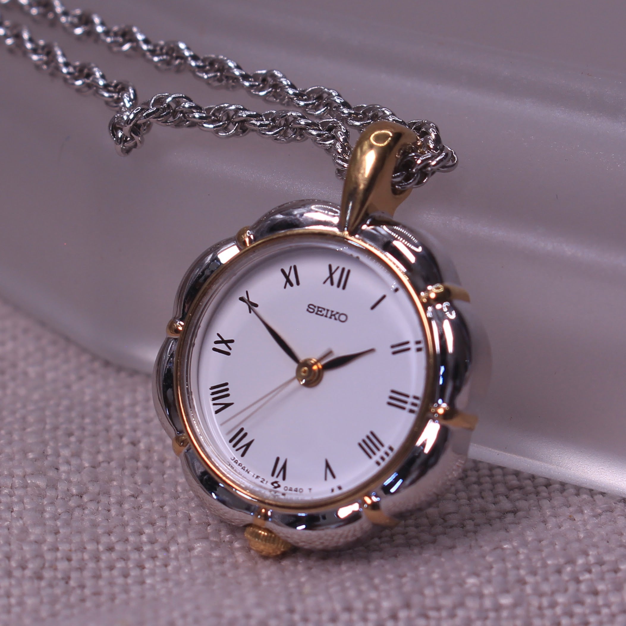 Necklace Watches – Jake's Curated Vintage