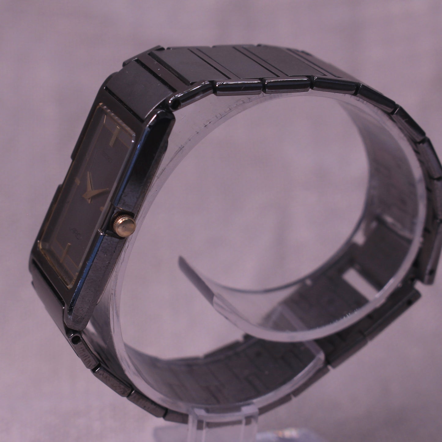 Vintage Seiko ARC Tank Dress Watch Brushed Grey Dial - 1220-5230 - 1985