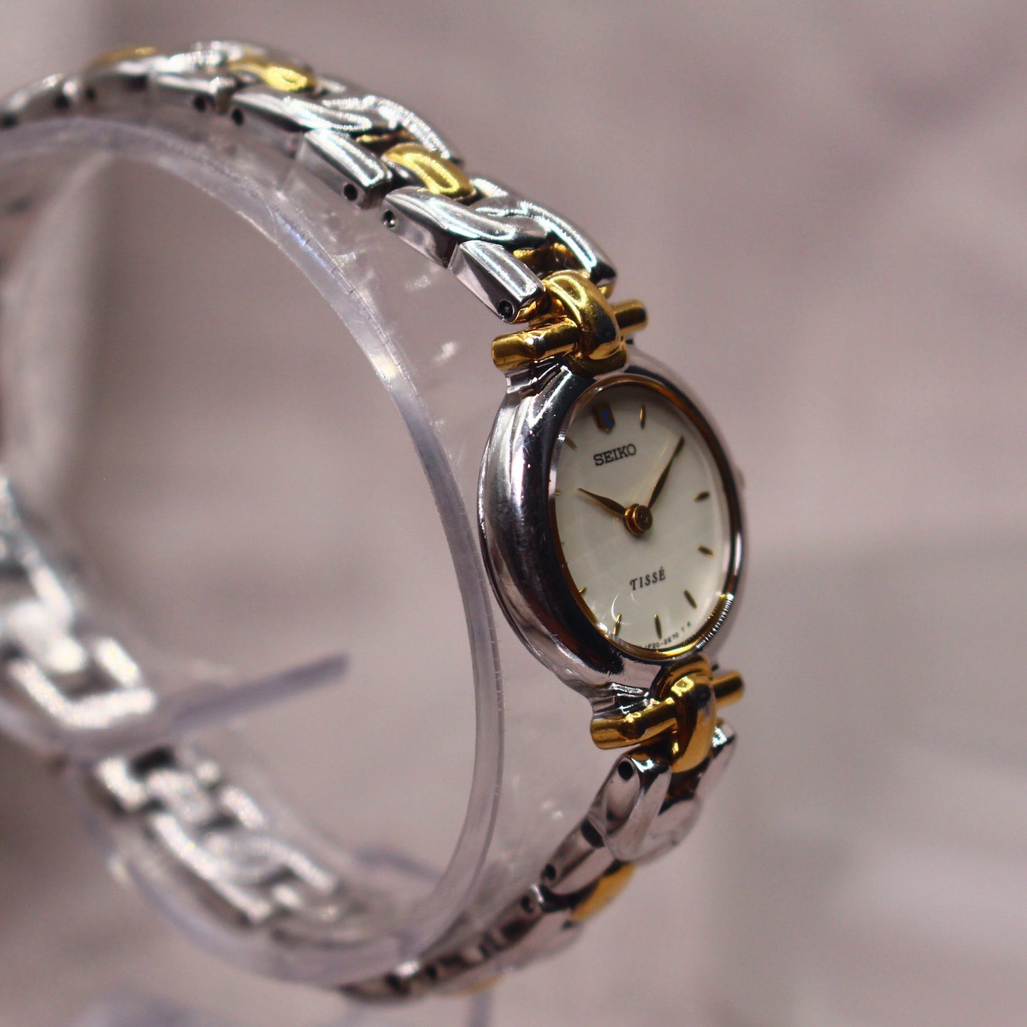Seiko Tissé Ladies Two-Tone Dress Watch - 1F20-K30 - 1992