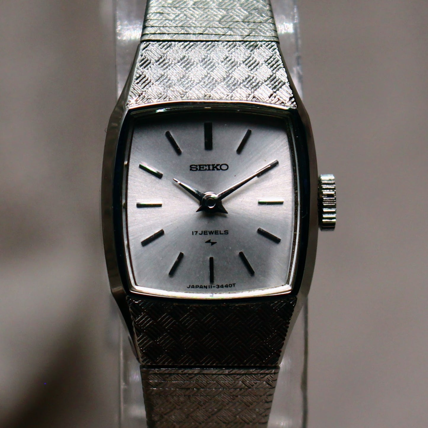 Vintage Seiko Manual Wind Womens Watch - 11-4210 - 1974