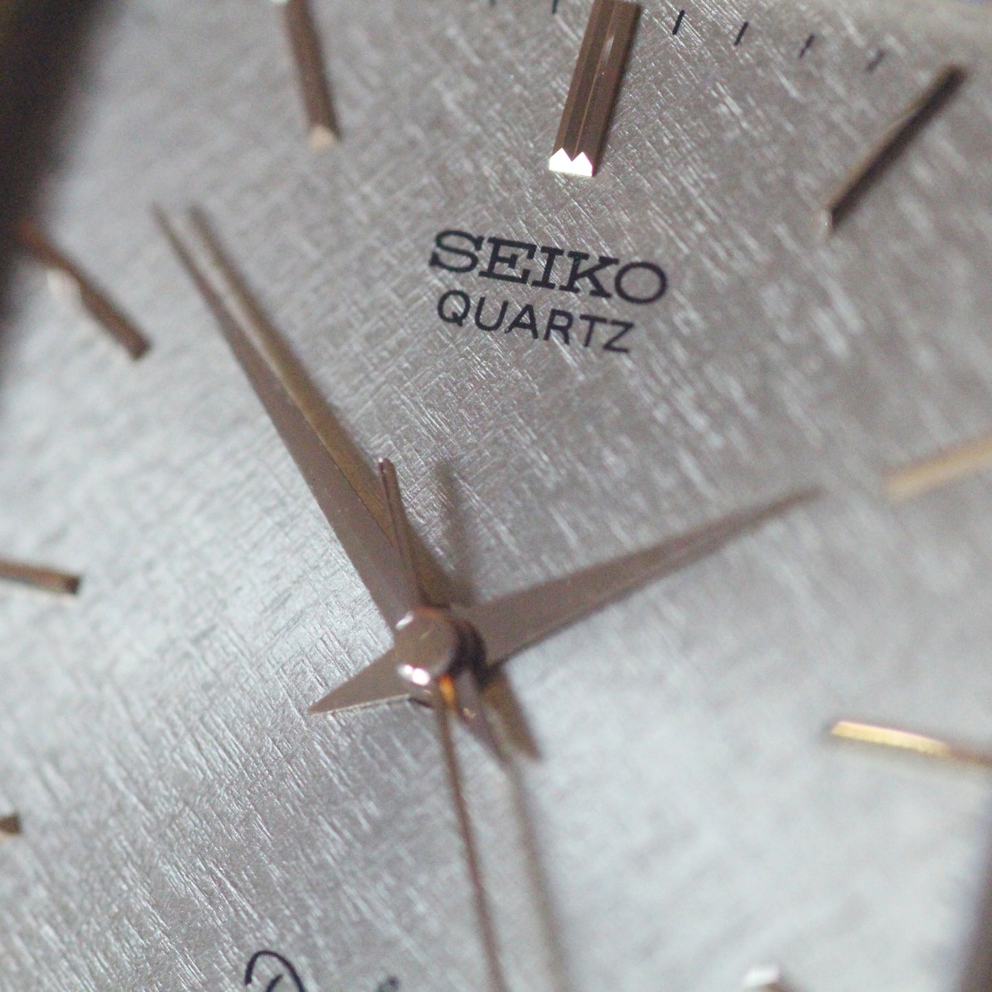 Vintage Seiko Dolce Hardened-Case Mens Tank Dress Watch - 7731-5110 - 1985