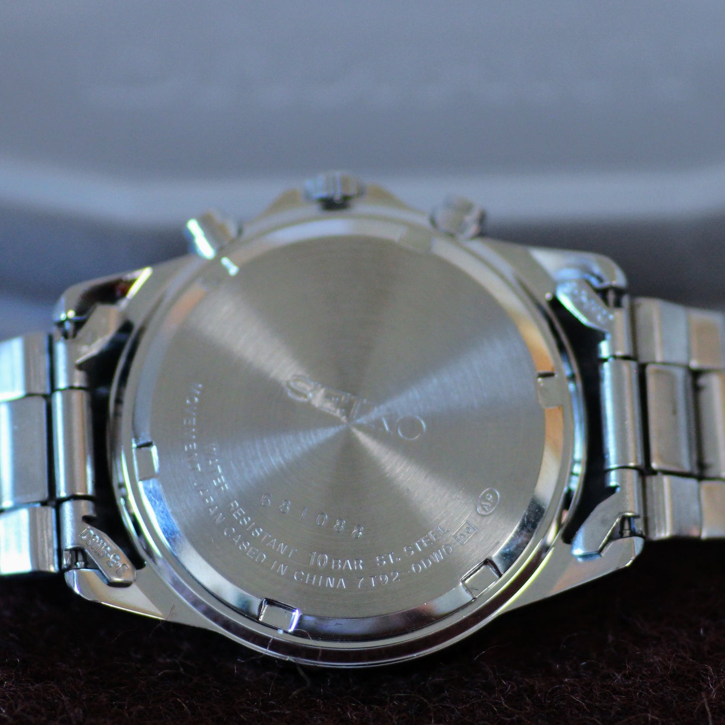 Neo-vintage Seiko Chronograph Mens Watch, White Dial - 7T92-0DW0, 2006